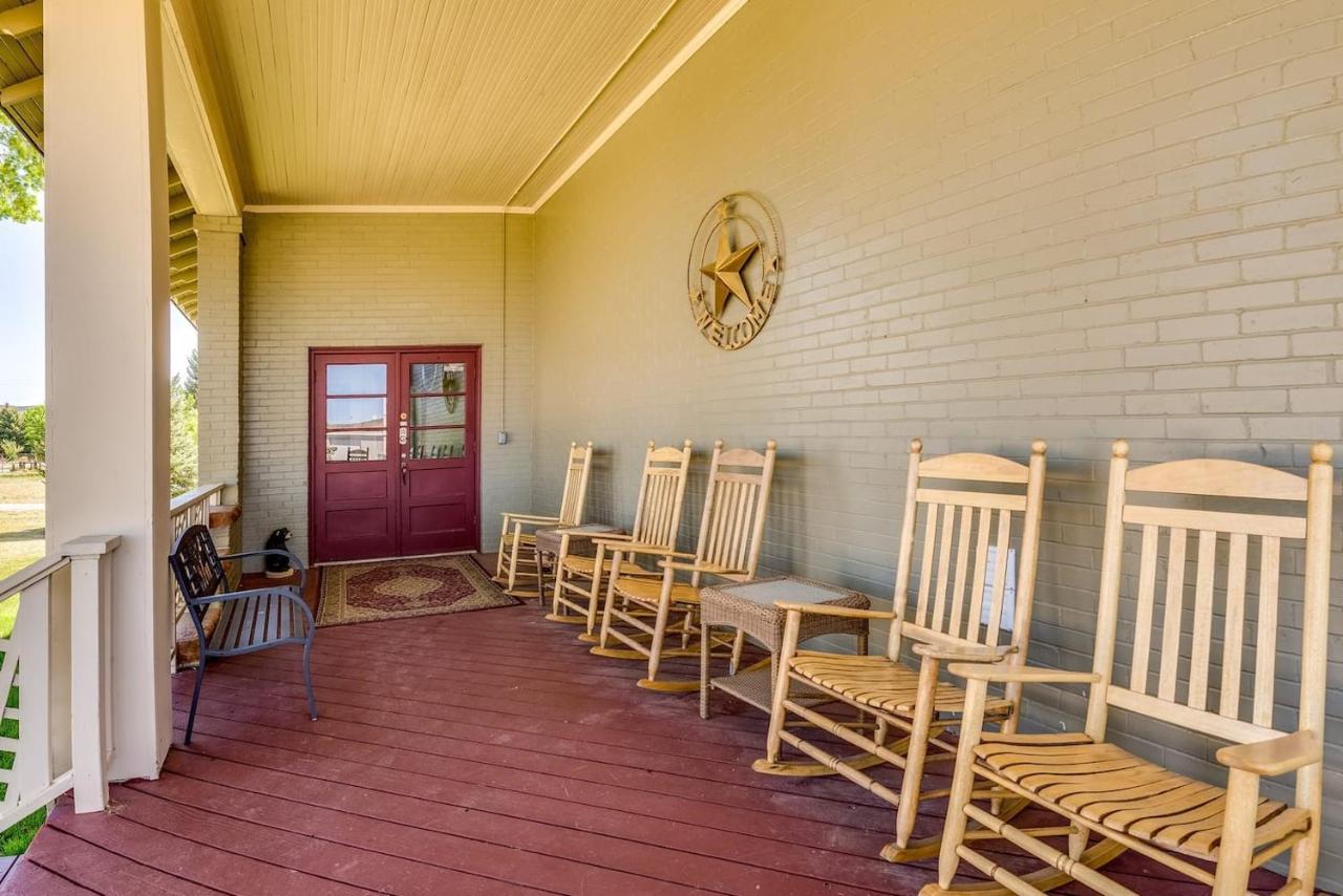 Old School Lodge Montrose Bagian luar foto