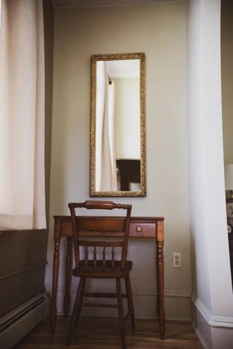 Old School Lodge Montrose Bagian luar foto